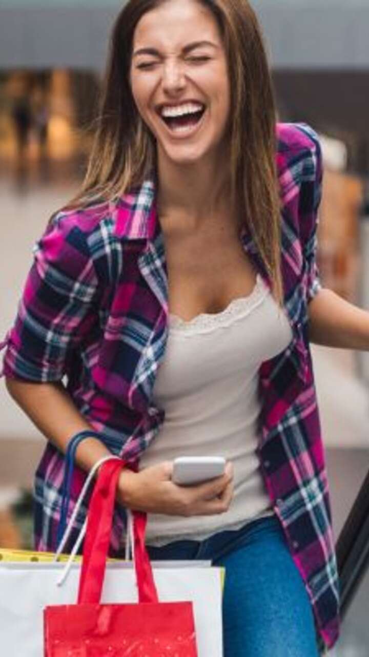 Shopping centre banner