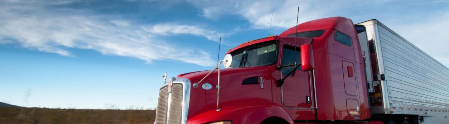 Red Lorry Image 